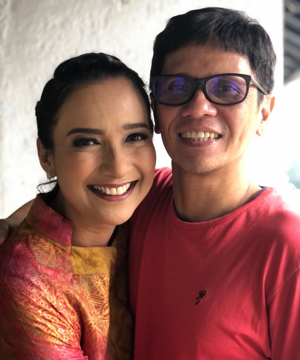 20 Tahun bersama, ini 10 momen mesra Shahnaz Haque dan Gilang Ramadhan