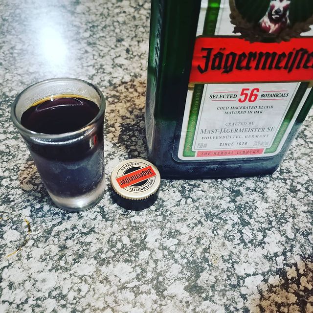 16 Minuman ini dibuat pakai bahan paling aneh, antimainstream