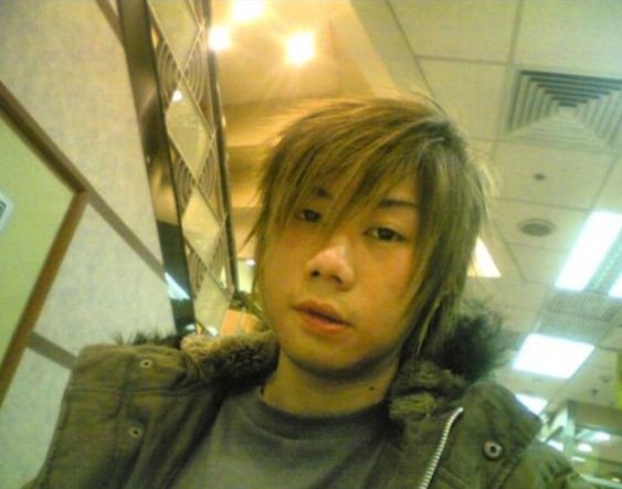 11 Potret transformasi gaya rambut Roy Kiyoshi, antimainstream