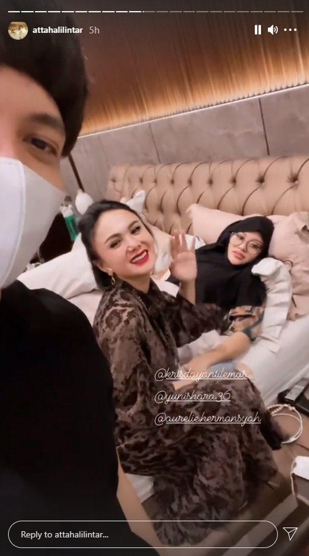 7 Momen Krisdayanti jenguk Aurel saat Lebaran, penuh kehangatan