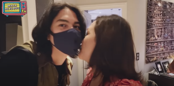 10 Momen Maia Estianty sambut kepulangan El lulus kuliah dari Inggris