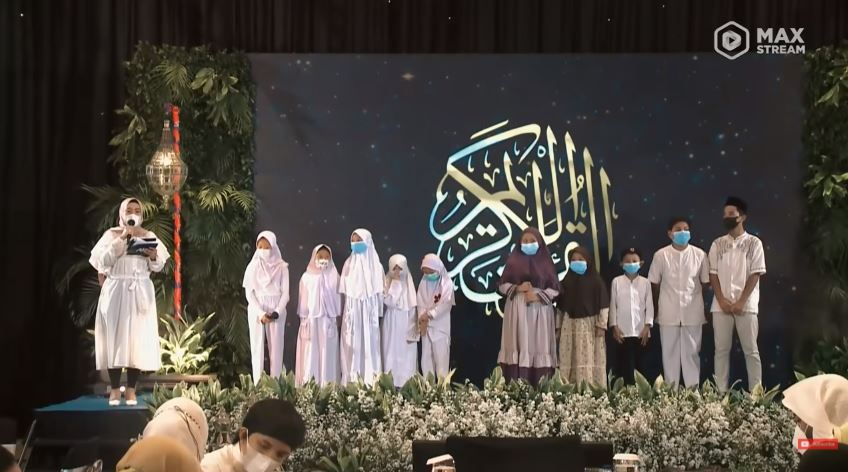 10 Momen syukuran kehamilan Aurel Hermansyah, tanpa kehadiran keluarga