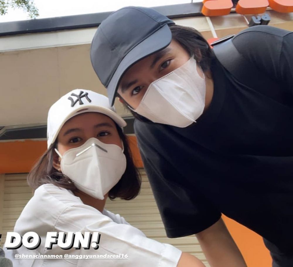 10 Momen kebersamaan Angga Yunanda & Shenina Cinnamon, bikin baper