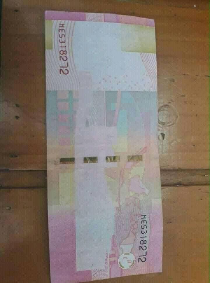 10 Momen apes buka amplop THR ini endingnya bikin nyesek