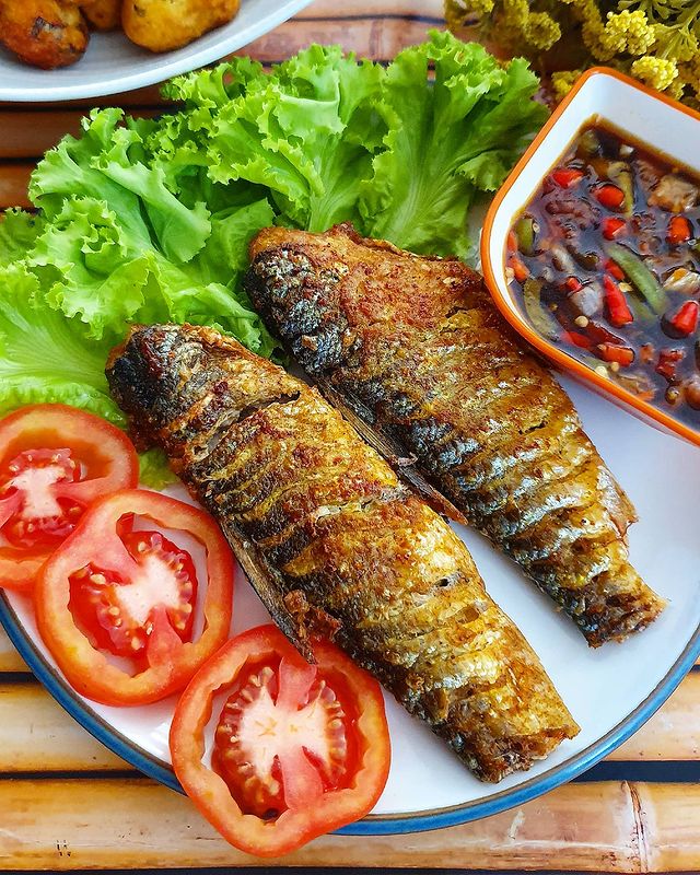 21 Resep aneka ikan goreng rumahan, gurih dan mudah dibuat