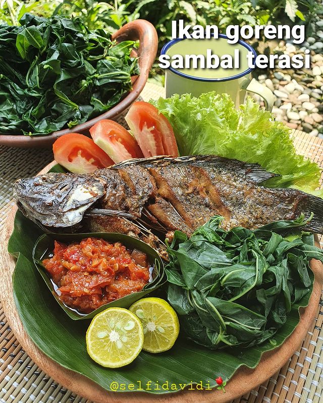 30 Resep aneka ikan goreng rumahan, gurih dan mudah dibuat