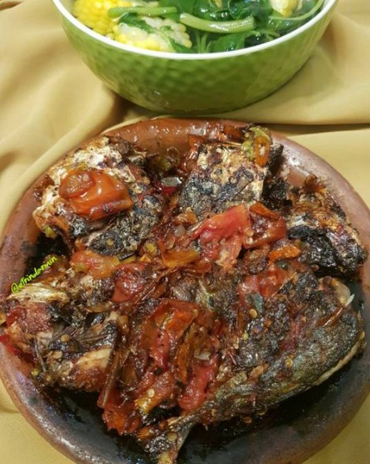 30 Resep aneka ikan goreng rumahan, gurih dan mudah dibuat