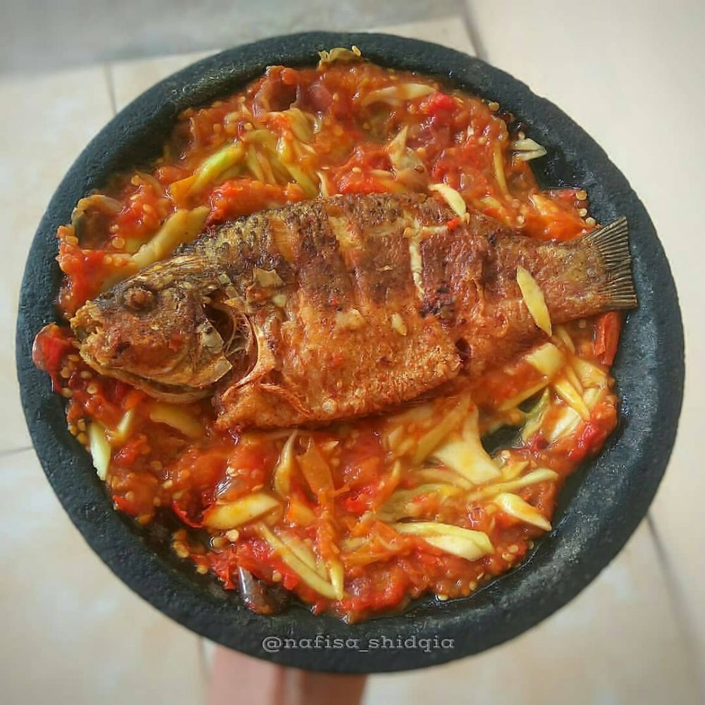 30 Resep aneka ikan goreng rumahan, gurih dan mudah dibuat