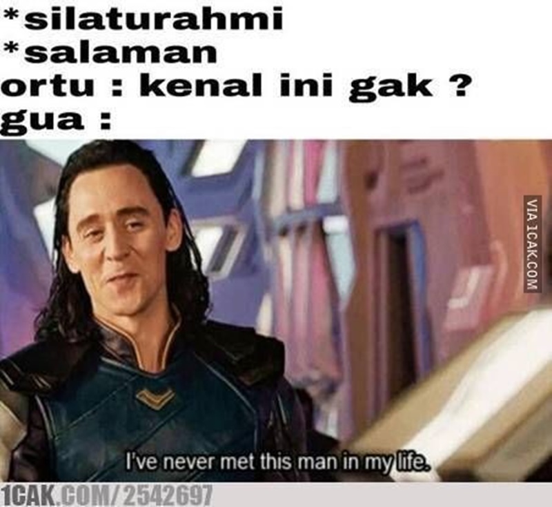 10 Meme lucu silaturahmi saat Lebaran ini bikin senyum tipis