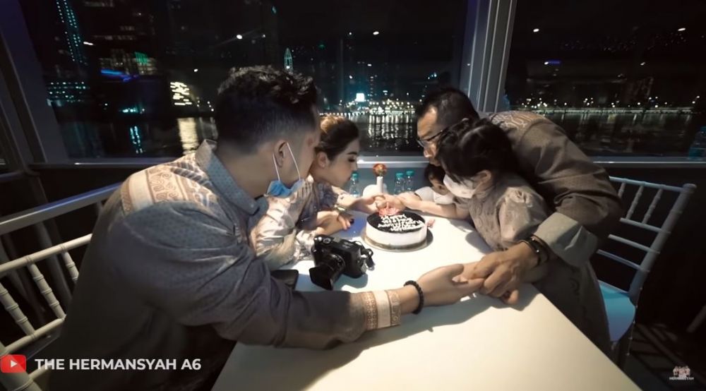 10 Momen ultah pernikahan Anang & Ashanty dari tahun ke tahun, meriah