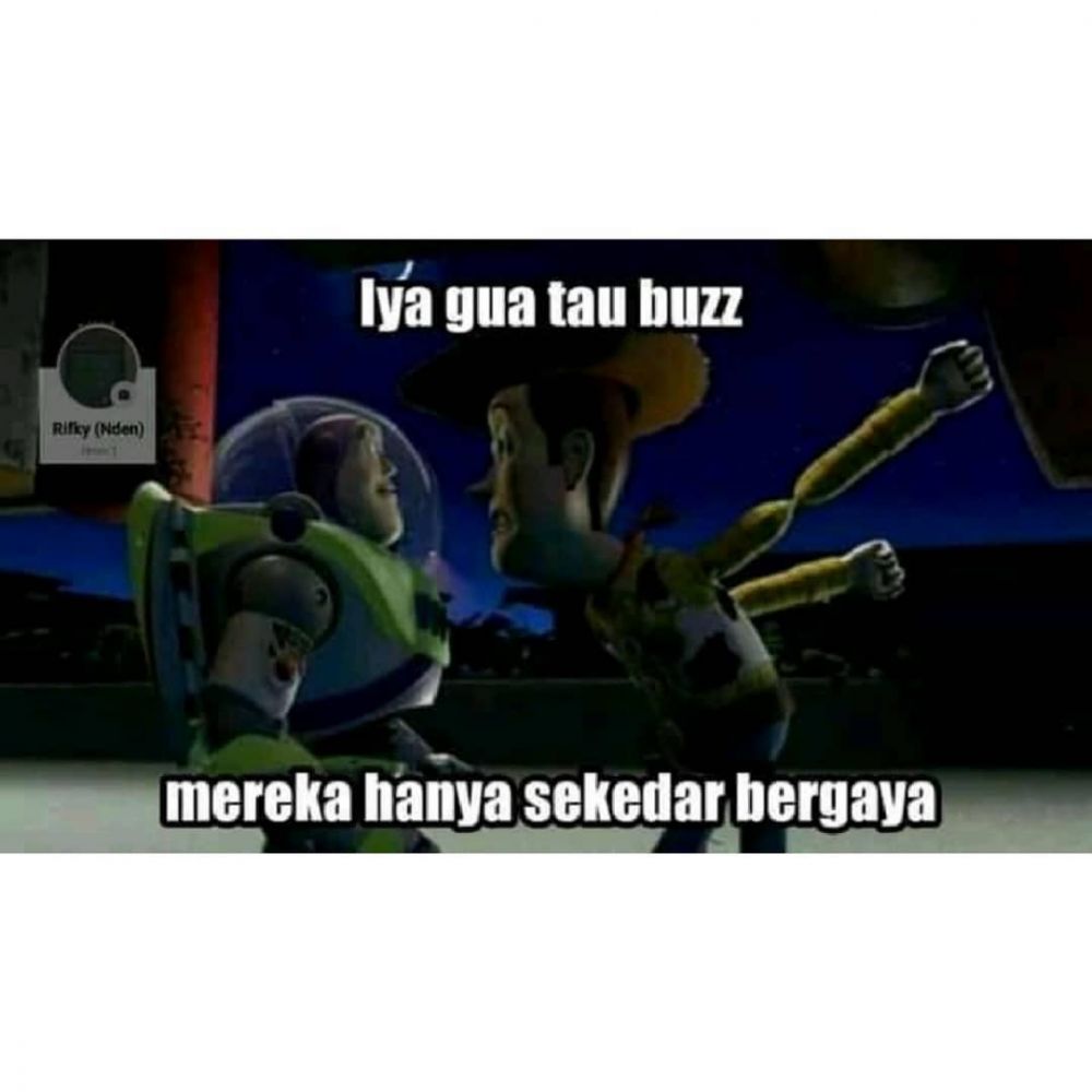 10 Meme lucu 'dengan gaya' Woody dan Buzz Toy Story, bikin cekikikan