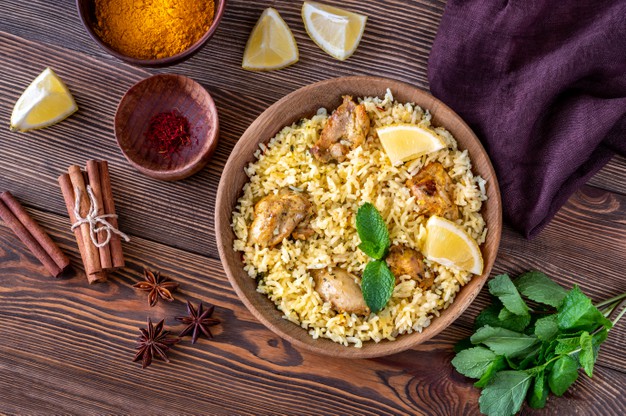 16 Makanan berbahan dasar nasi khas berbagai negara, auto lapar