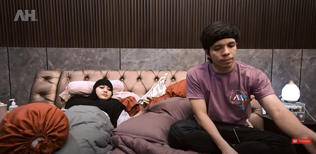 10 Momen Atta dan Aurel buka hamper, dari KD curi perhatian