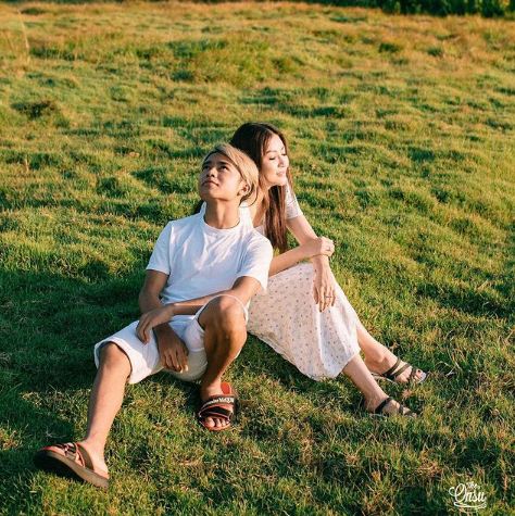 9 Potret Betrand Peto tampil dengan gaya rambut blonde, bak Idol K-Pop