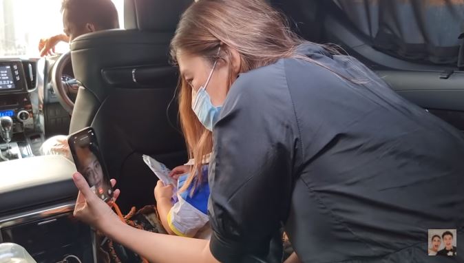 10 Momen Paula Verhoeven jenguk keluarga positif Covid-19, pakai APD