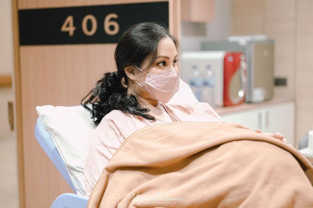 6 Momen kelahiran bayi kembar Talita Bachtiar, ipar Tasya Kamila