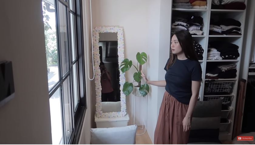 8 Penampakan kamar Fendy Chow, walk in closet-nya estetik