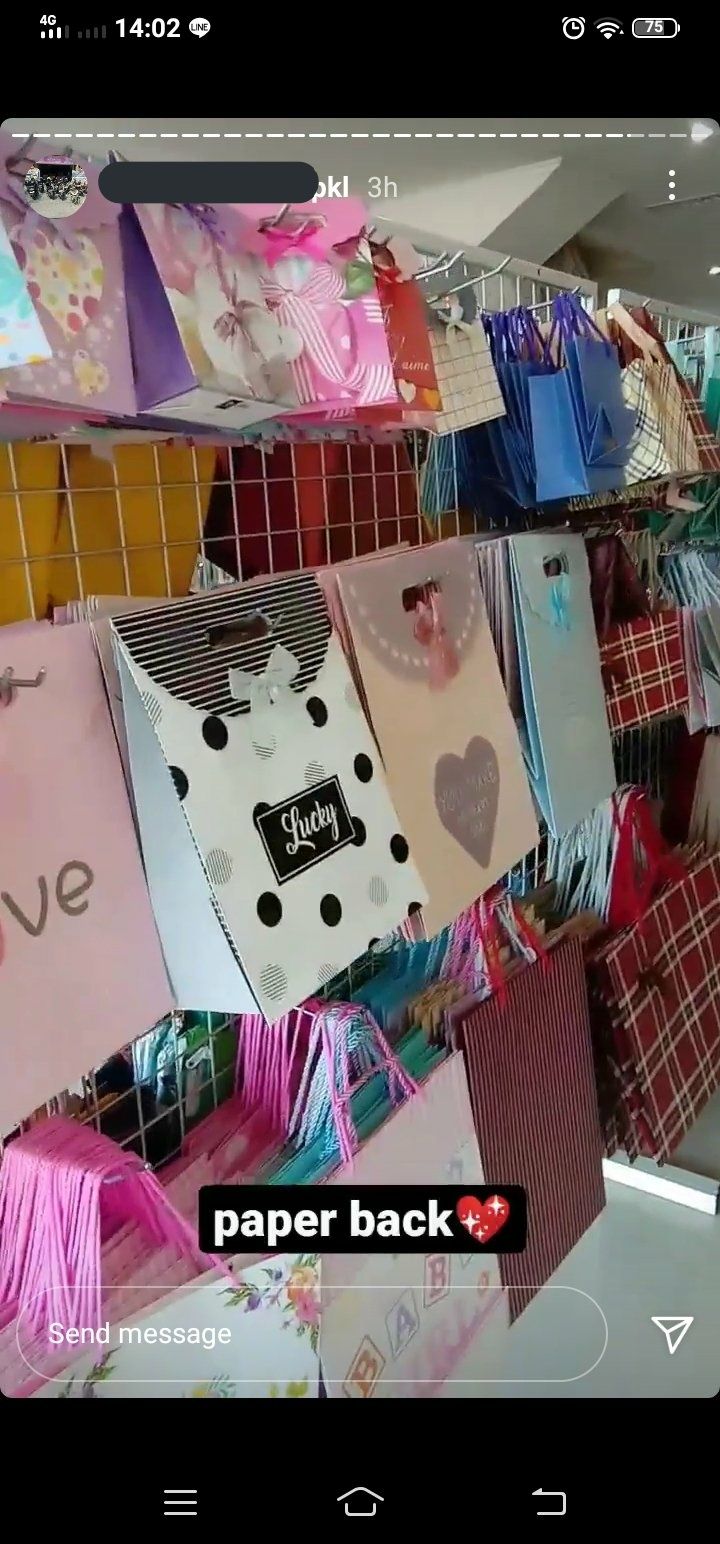 11 Cara lucu promosi dagangan di status WA, captionnya bikin senyum