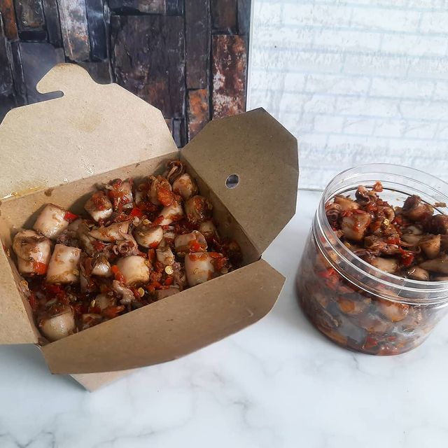 10 Resep kreasi cumi pedas, lezatnya bikin nggak berhenti makan