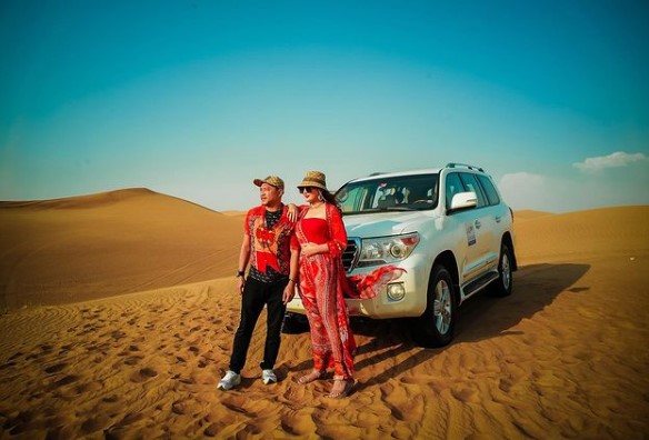 10 Potret liburan Anang dan Ashanty di Dubai, ajak para karyawan