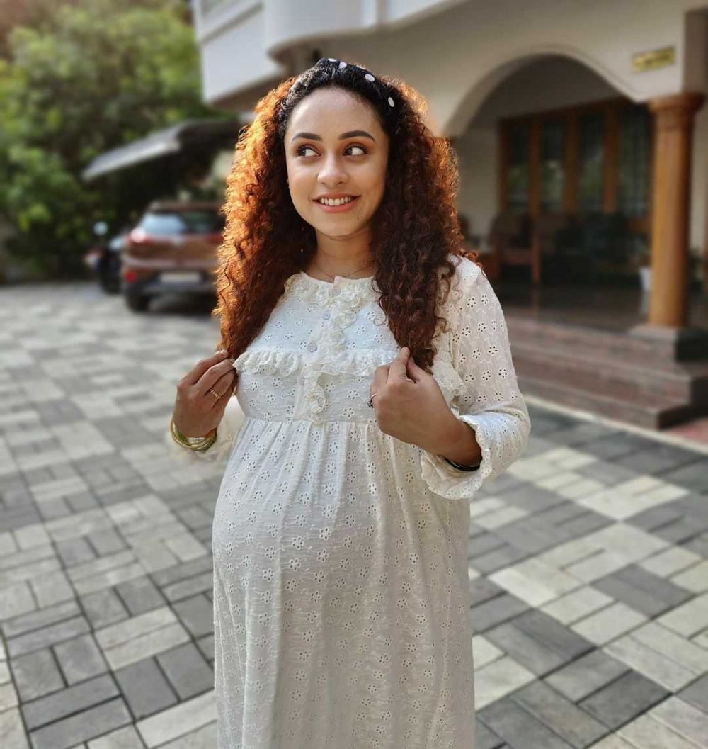 Potret 9 seleb Bollywood dengan rambut ikal alami, unik dan memesona