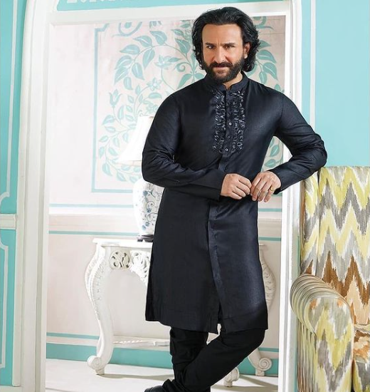 10 Gaya aktor Bollywood kenakan kurta, Ranveer Singh kece abis