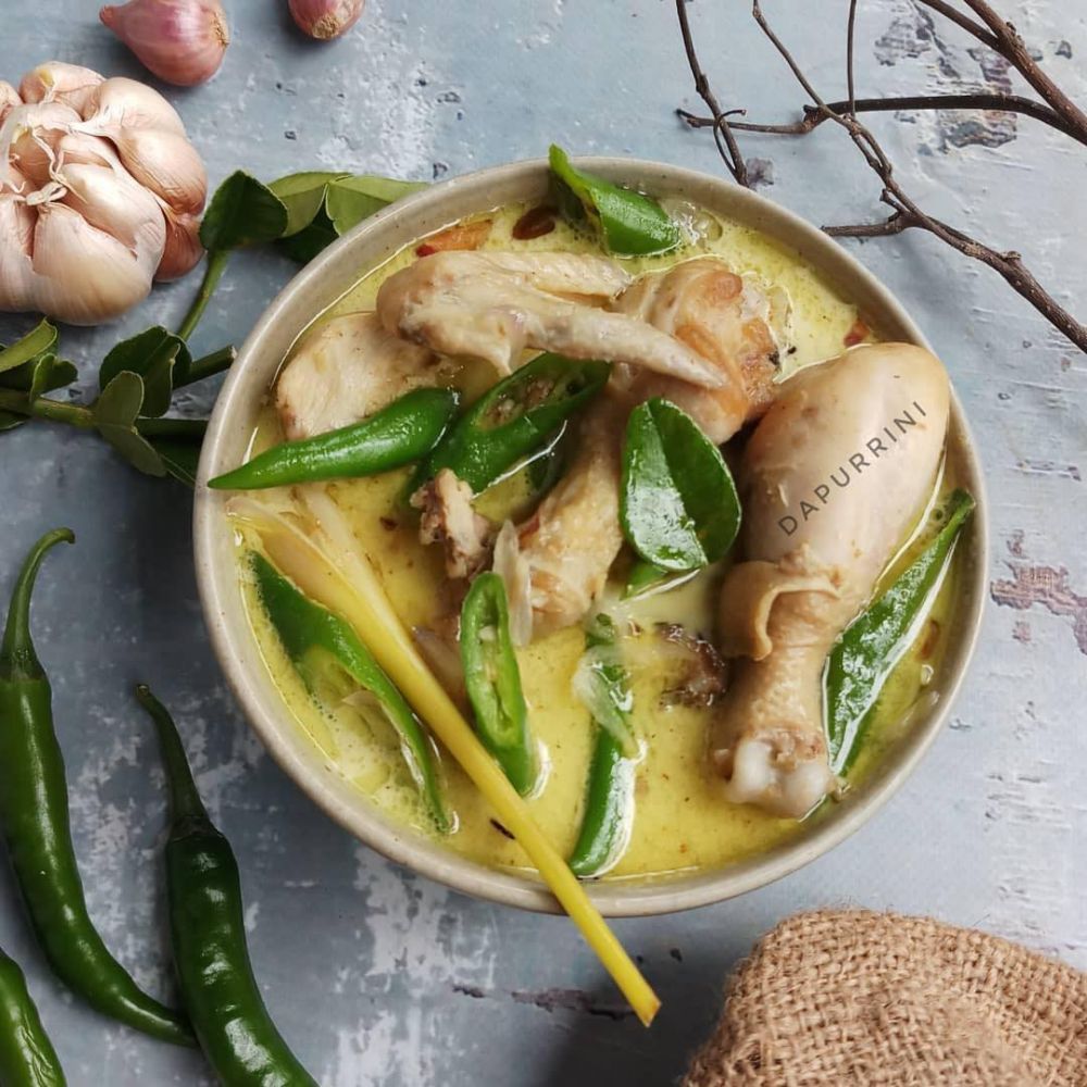 15 Resep kreasi ayam dan santan, gurih serta nikmatnya bikin nagih