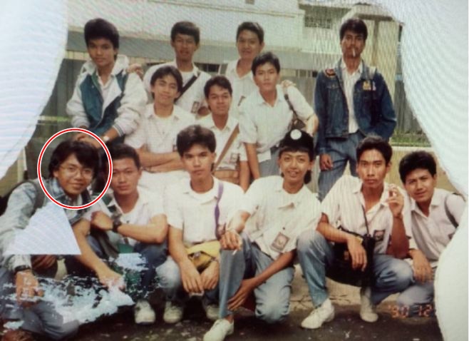 Potret lawas 10 vokalis band saat SMA, manglingi