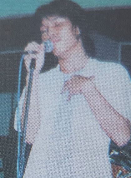 Potret lawas 10 vokalis band saat SMA, manglingi