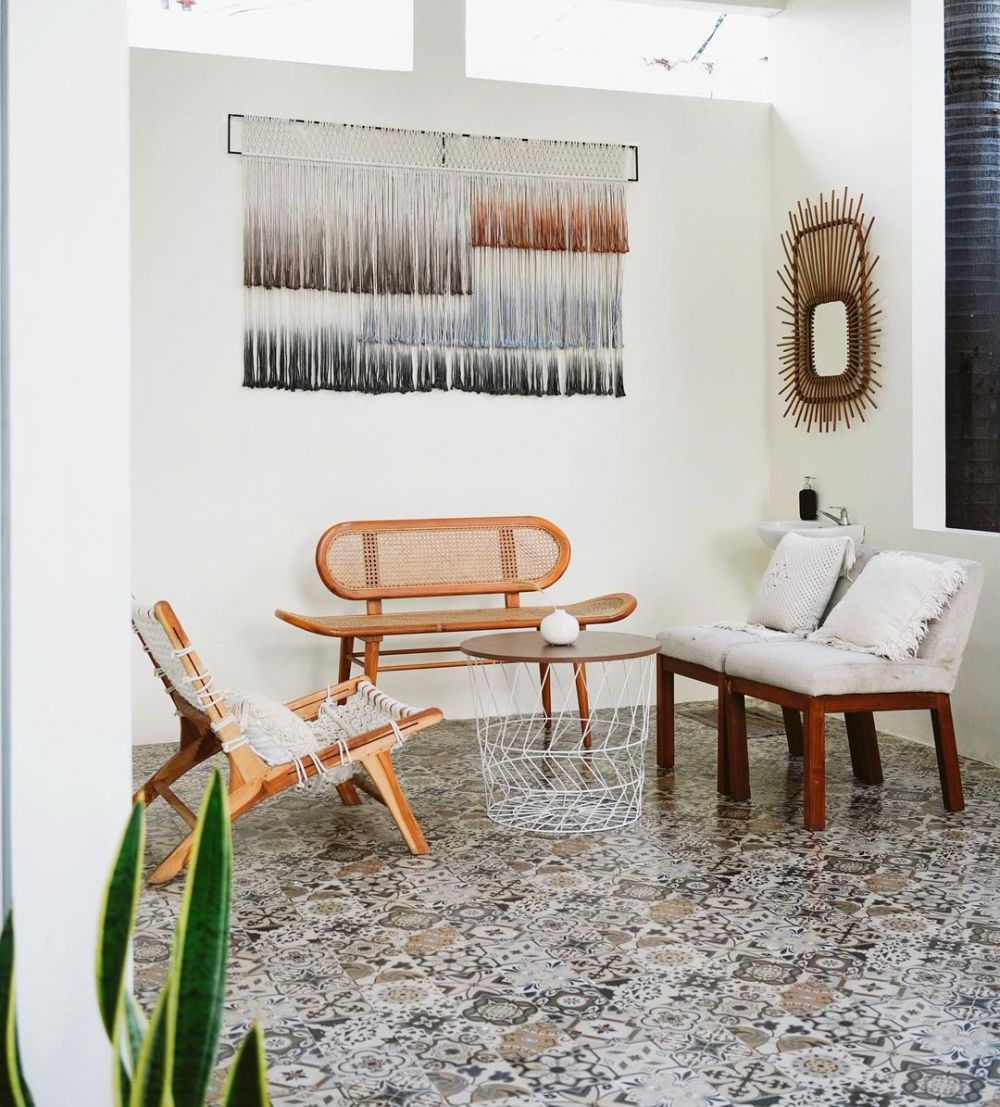 Penampakan gazebo 6 seleb, milik Tantri Namirah estetik