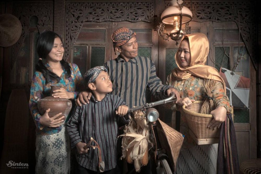 Jarang tersorot, ini potret 9 finalis Indonesian Idol dengan keluarga
