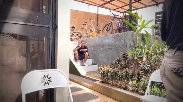 10 Penampakan rumah Ikke Nurjanah, hiasan dindingnya curi perhatian