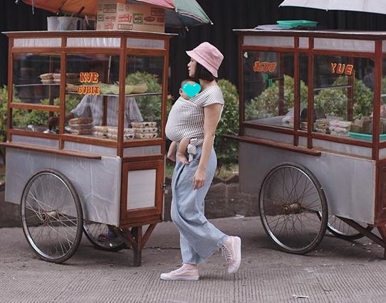 Gaya 10 penyanyi cantik saat pergi ke pasar tradisional, sederhana