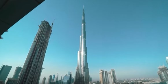 10 Momen Ashanty makan di restoran tertinggi dunia, menunya unik