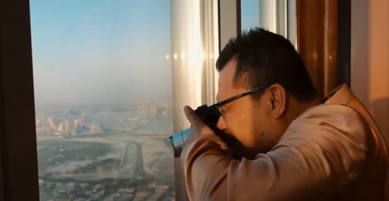 10 Momen Ashanty makan di restoran tertinggi dunia, menunya unik