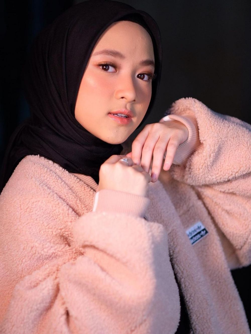 10 Potret transformasi Nissa Sabyan, foto zaman sekolah manglingi