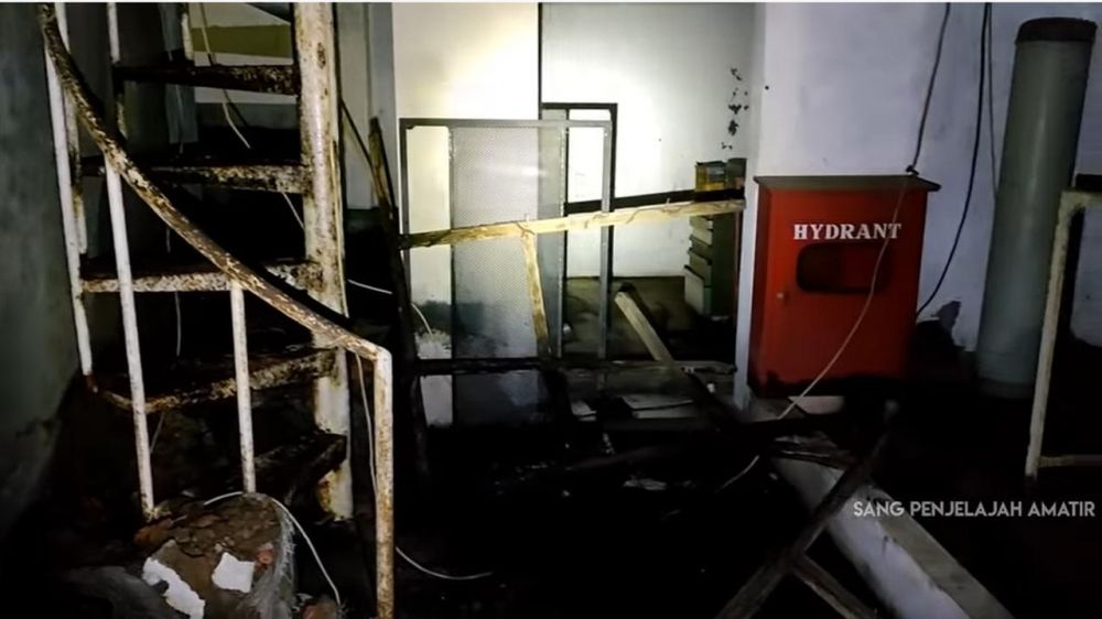 Viral rumah kosong 20 tahun tapi masih ada barangnya, ini 11 fotonya