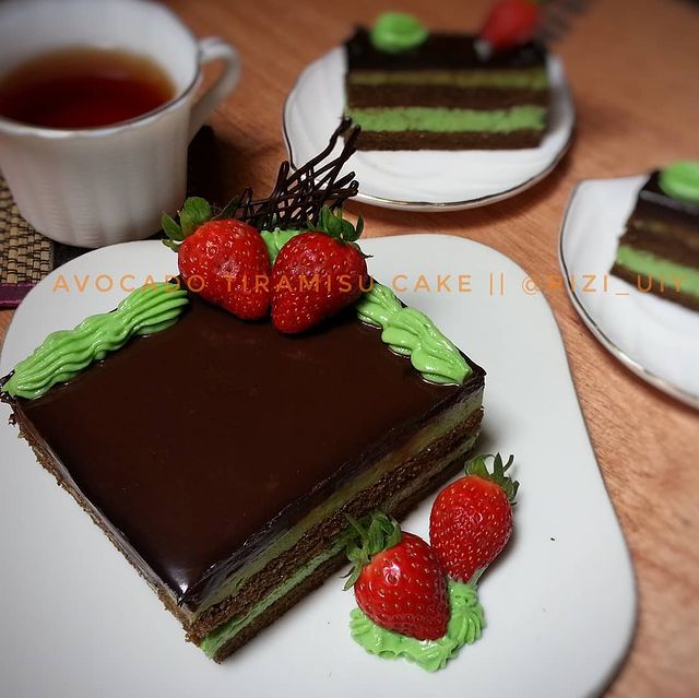 10 Resep kue berbahan alpukat, enak dan nggak bikin bosan