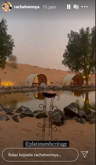 8 Momen liburan Rachel Vennya ke Dubai, hotel di tengah padang pasir