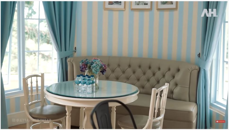 Cari suasana baru, ini 10 momen Aurel dan Atta liburan di Puncak Bogor