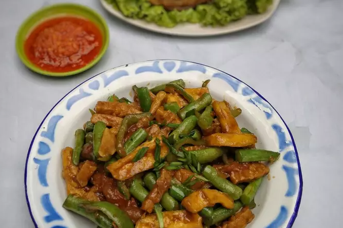 10 Resep masakan dengan bumbu petis, lezat dan bikin nagih
