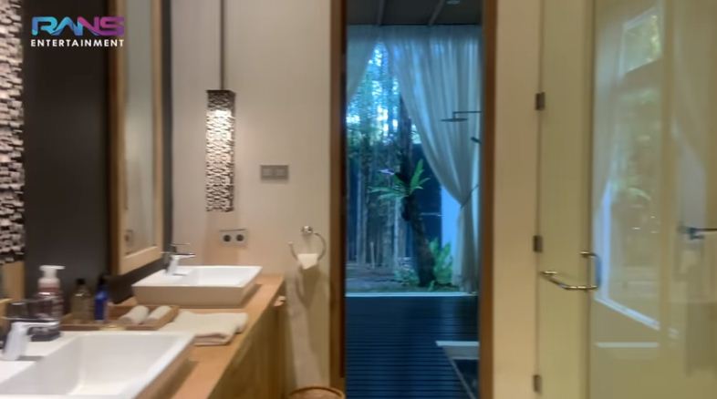 10 Potret vila Rp 200 M yang ingin dibeli Nagita Slavina