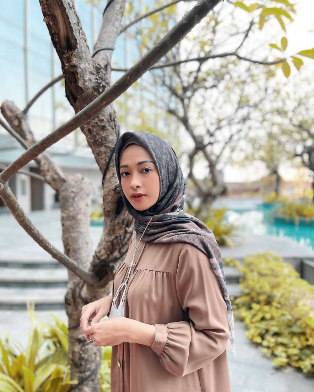 Potret 9 ratu sinetron era 2000-an yang kini berhijab, cantik memesona