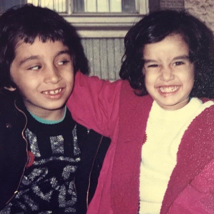 10 Potret masa kecil Shraddha Kapoor, bukti cantik dari kecil