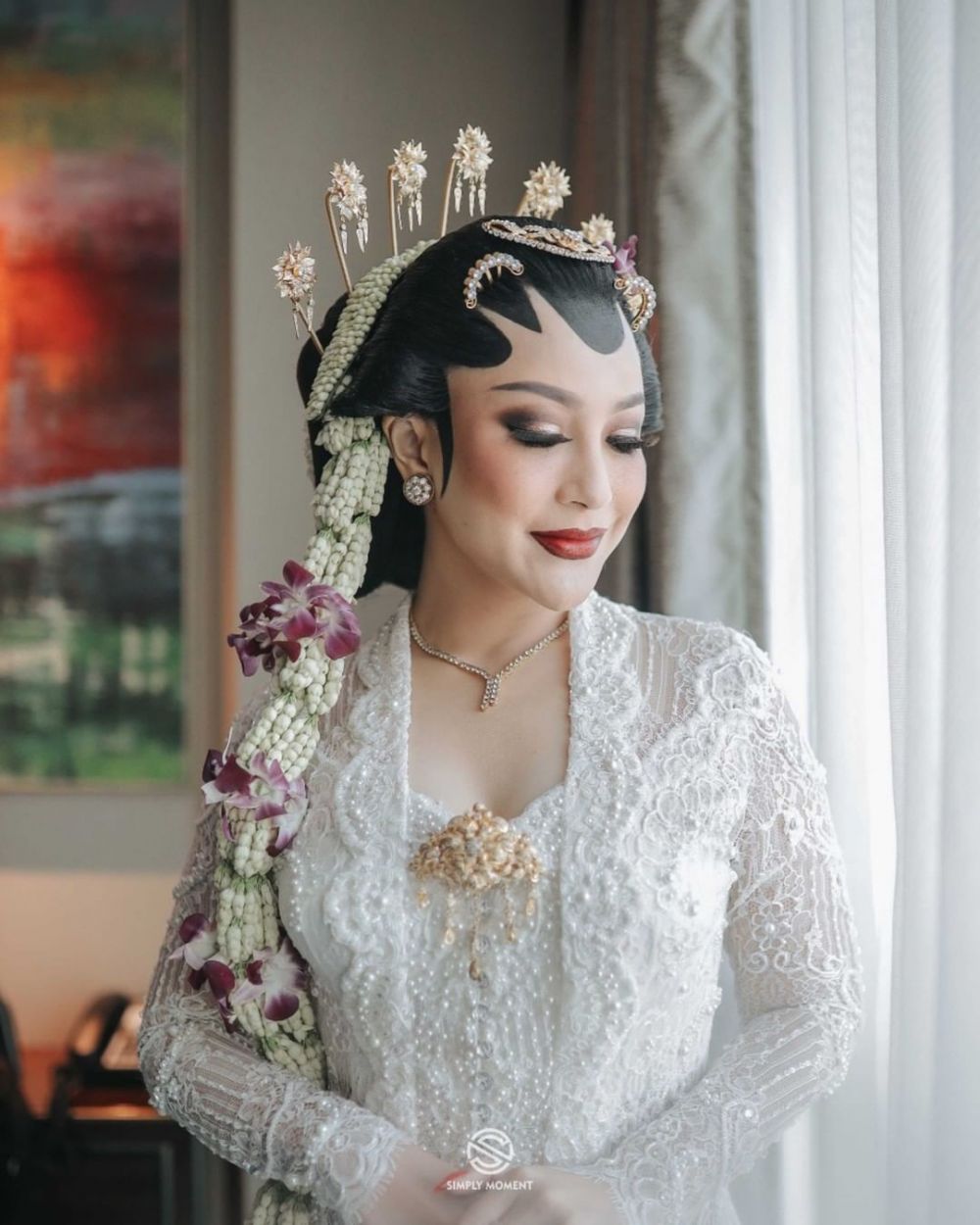 10 Momen pernikahan Nabilla Gomes dan Muhammad Reza, usung adat Jawa