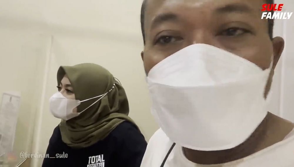 7 Momen Sule temani Nathalie Holscher cek kandungan, foto USG disorot