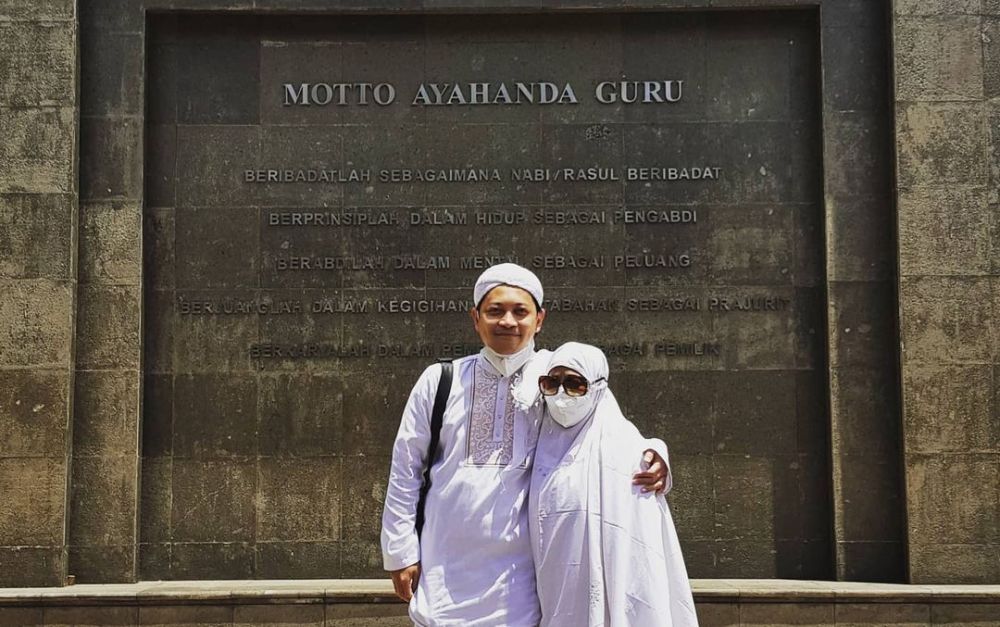 9 Potret terbaru Iman J-Rocks, dalami agama dan makin religius