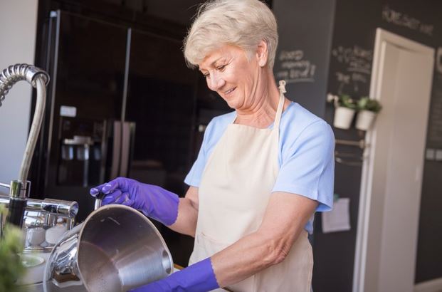 7 Kesalahan merawat panci stainless ini bikin nggak awet