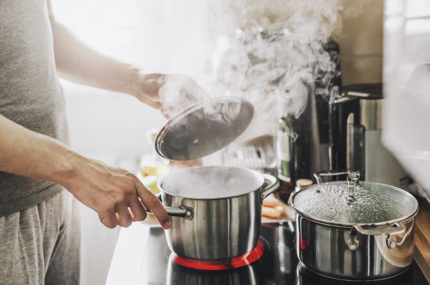 7 Kesalahan merawat panci stainless ini bikin nggak awet