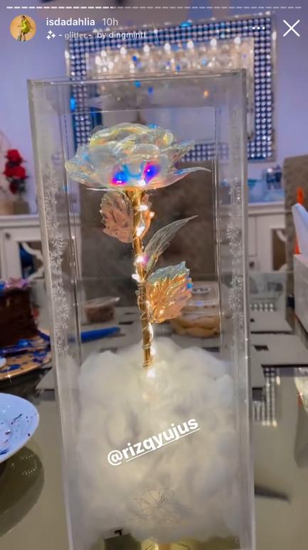 8 Momen surprise ulang tahun Iis Dahlia, dapat hadiah unik